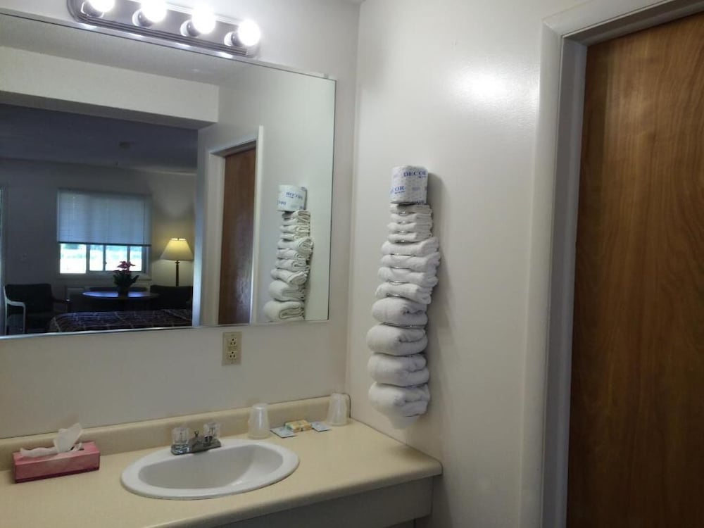 Economy Double Room - Photo 3