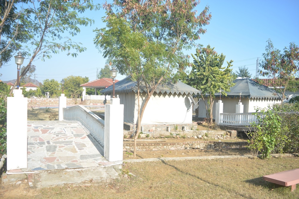 Deluxe Cottage - Photo 4