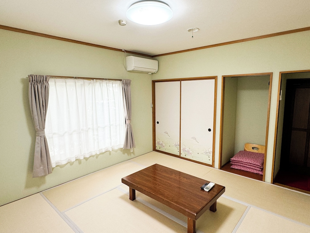 Japanese Style Room (Tatami 8 Jo) photo 2