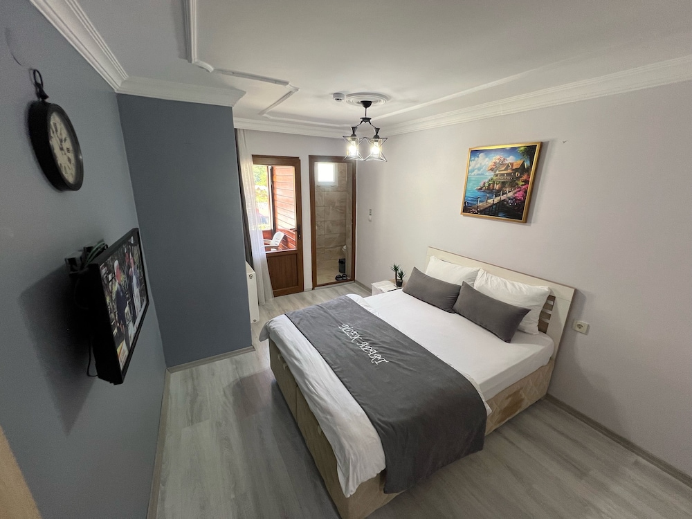 Basic Double Room photo 1