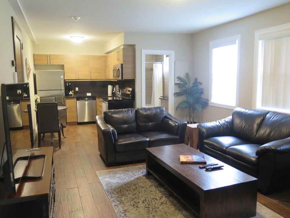 Double Room, 1 Bedroom (Suite 201) photo 2