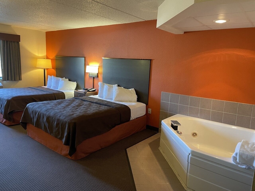 Studio Suite, 2 Queen Beds, Non Smoking photo 3