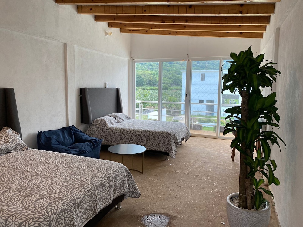 Comfort Room photo 2