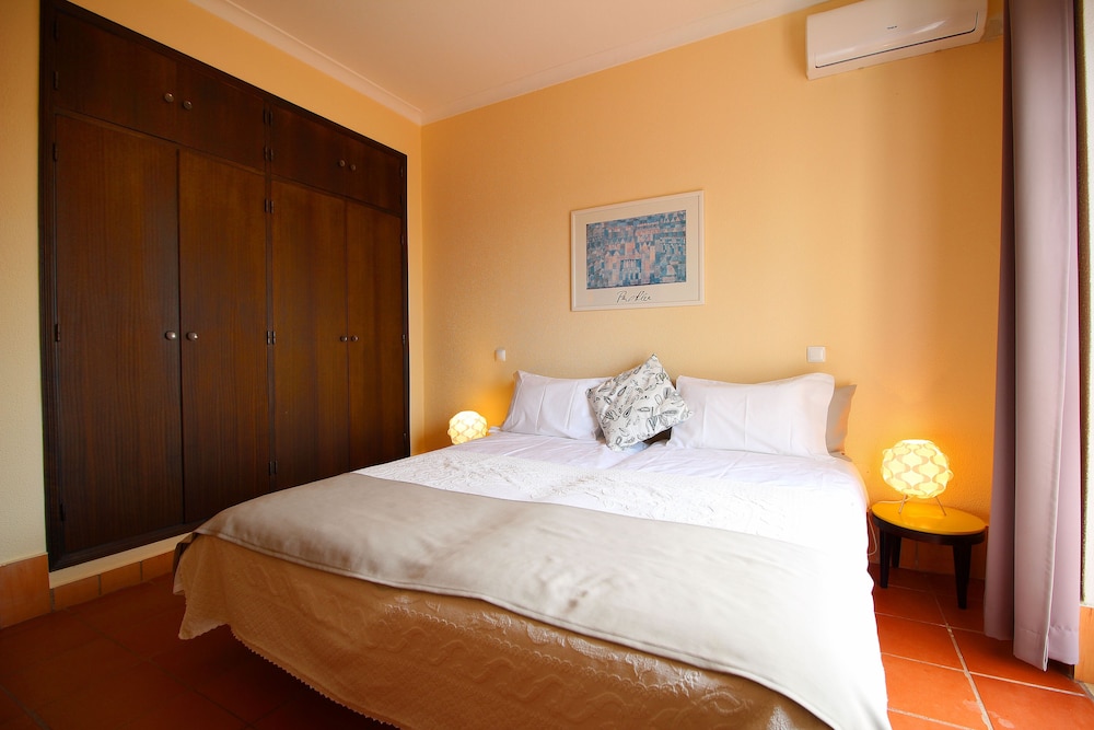 Duplex, 2 Bedrooms photo 2