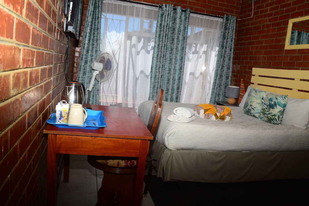 Standard Double Room, Garden View photo 2