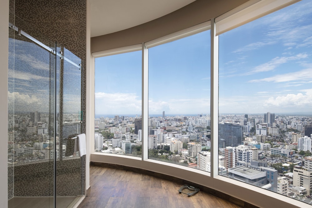 Suite, 1 Bedroom, City View, Corner