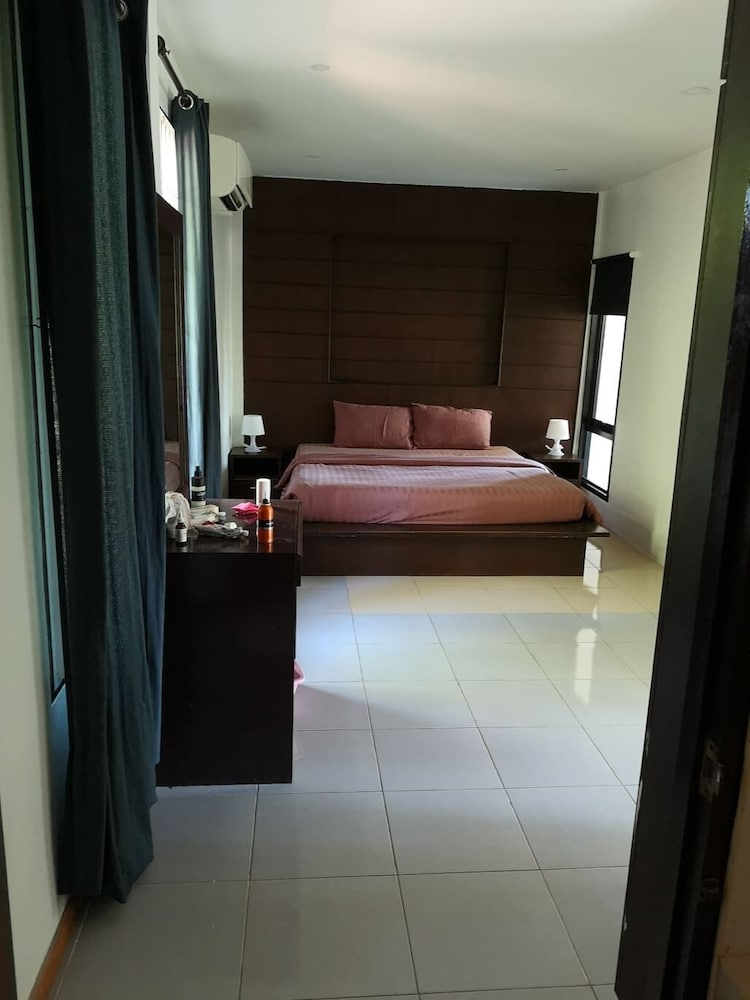Superior Apartment, 1 Bedroom, Partial Sea View photo 3