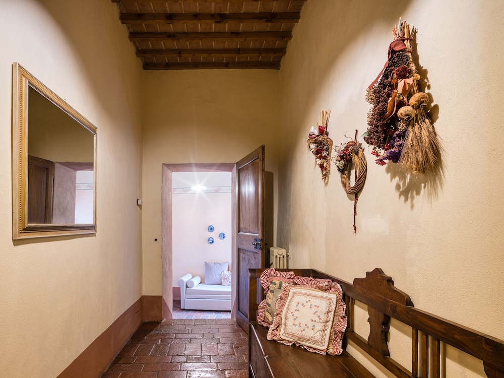 Romantic Suite photo 2