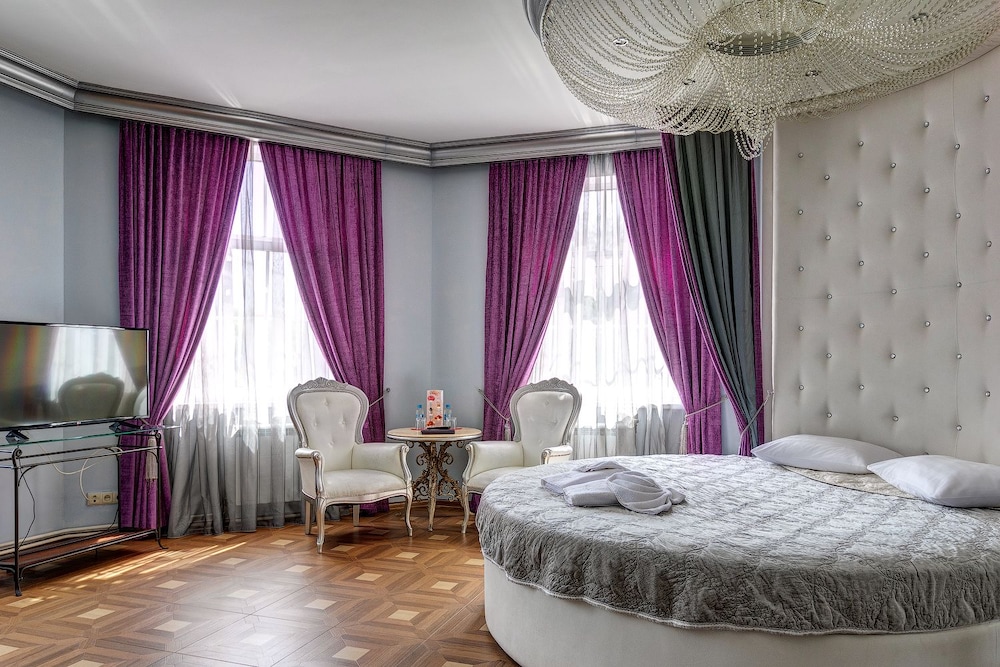 Presidential Suite