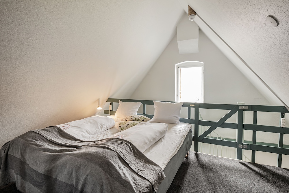 Family Apartment, 3 Bedrooms photo 3