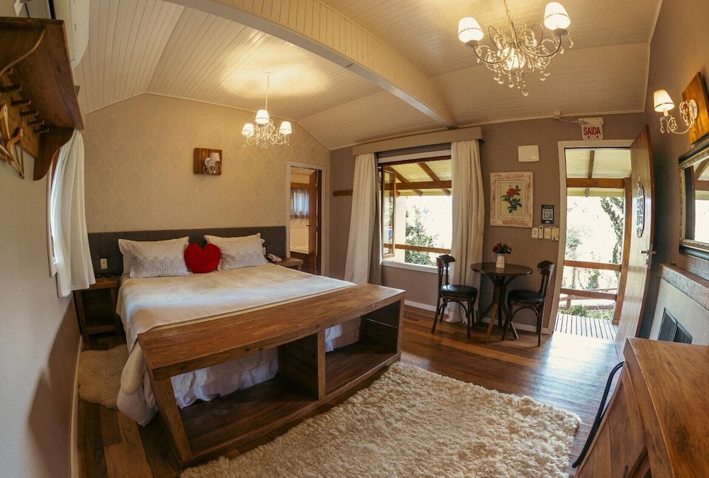 Cabin (Casal Super Luxo 8) photo 2