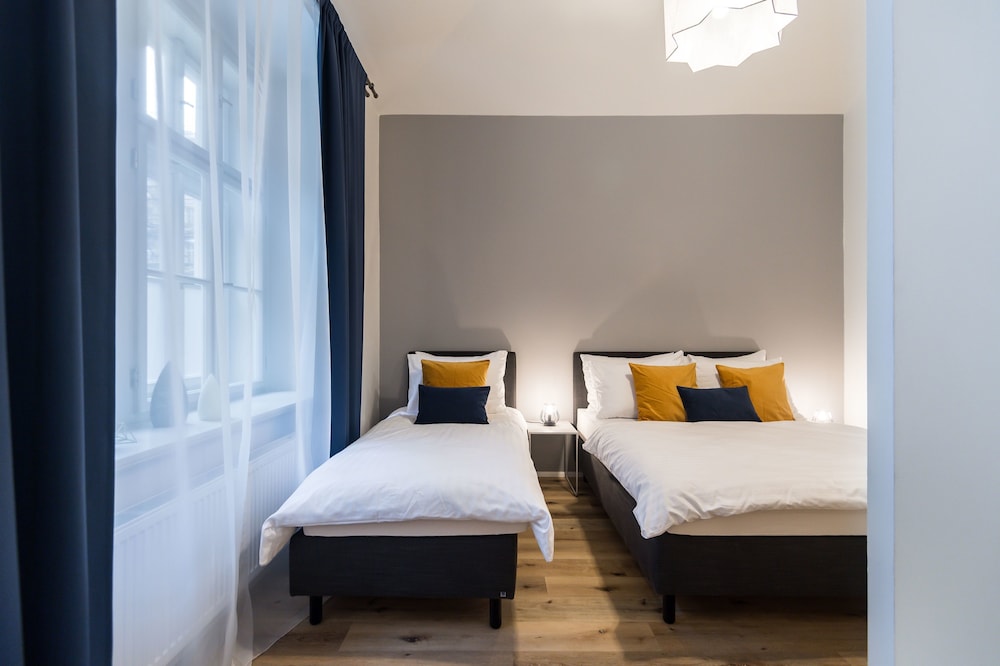 Classic Apartment, Multiple Beds