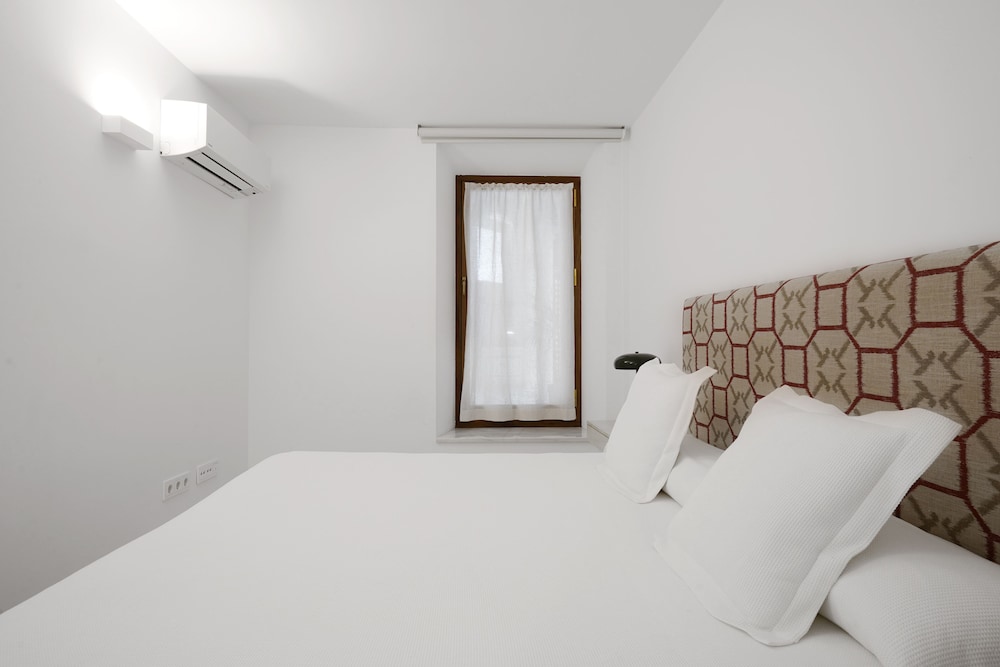 2 Bedroom Apartment, Sofa Bed - Duplex - Photo 13