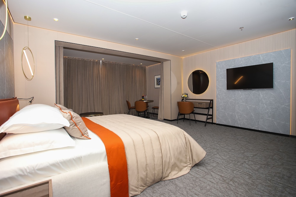 Superior Studio Suite
