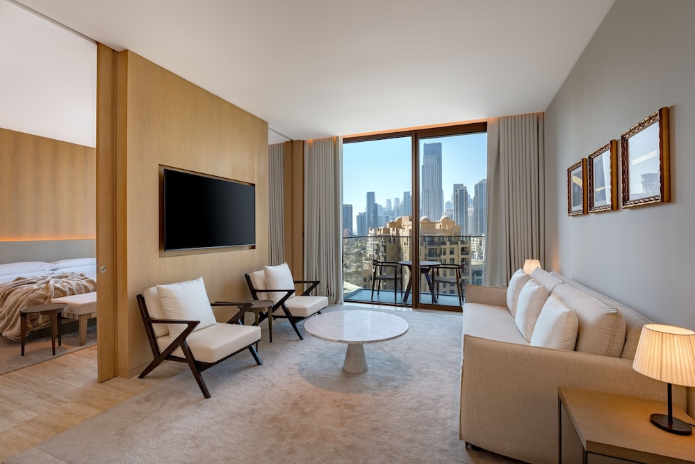 Deluxe Suite, 1 Bedroom, Balcony