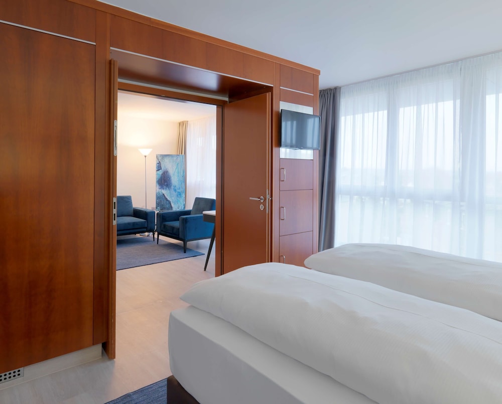 Suite (Karl May) photo 1