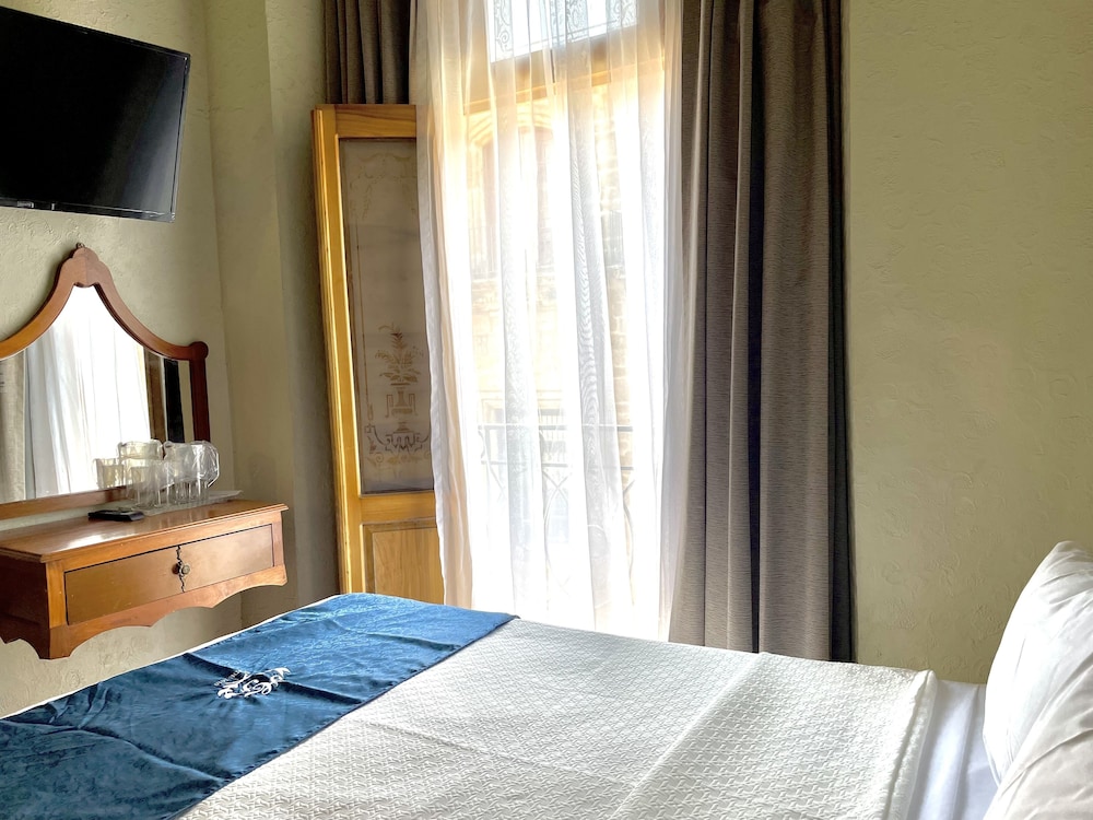 Standard Room - Photo 2