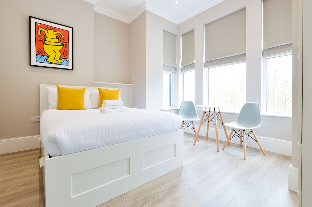 Small Studio Apartment photo 1