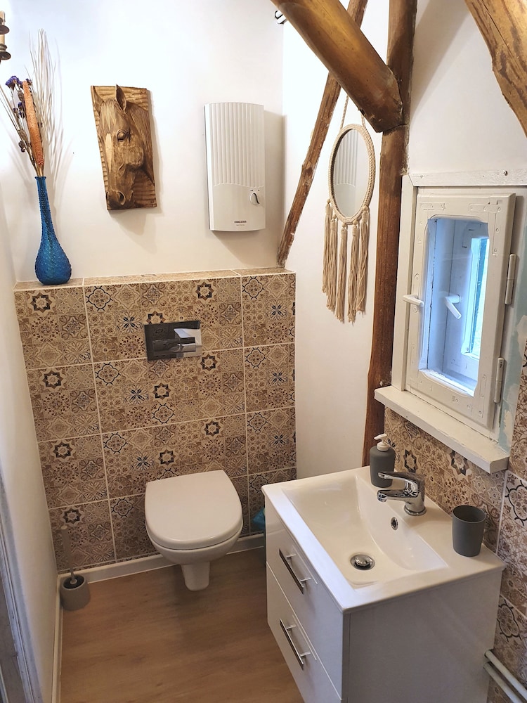 Traditional Cottage, Multiple Beds photo 2