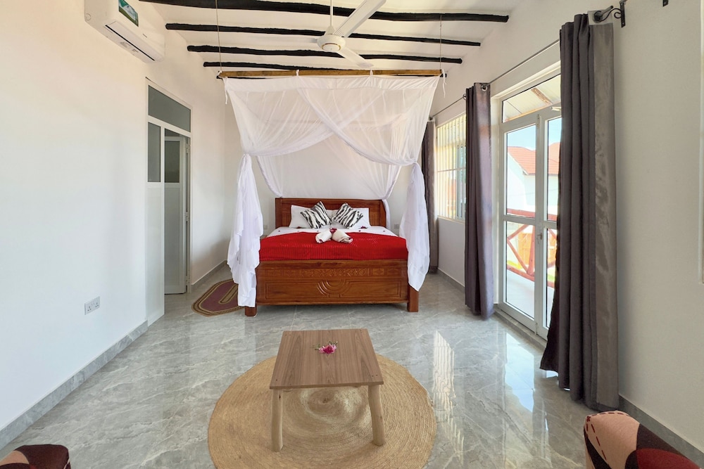 Deluxe Double Room, Balcony, Pool View photo 1