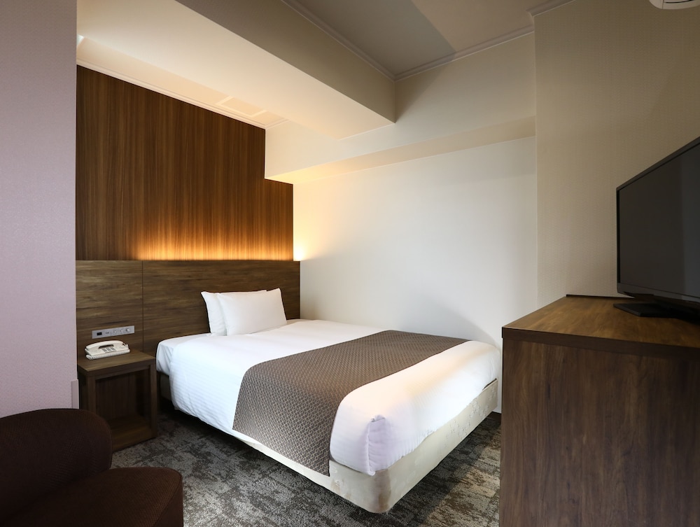 Economy Double Room, Non Smoking (No Cleaning Service) photo 2