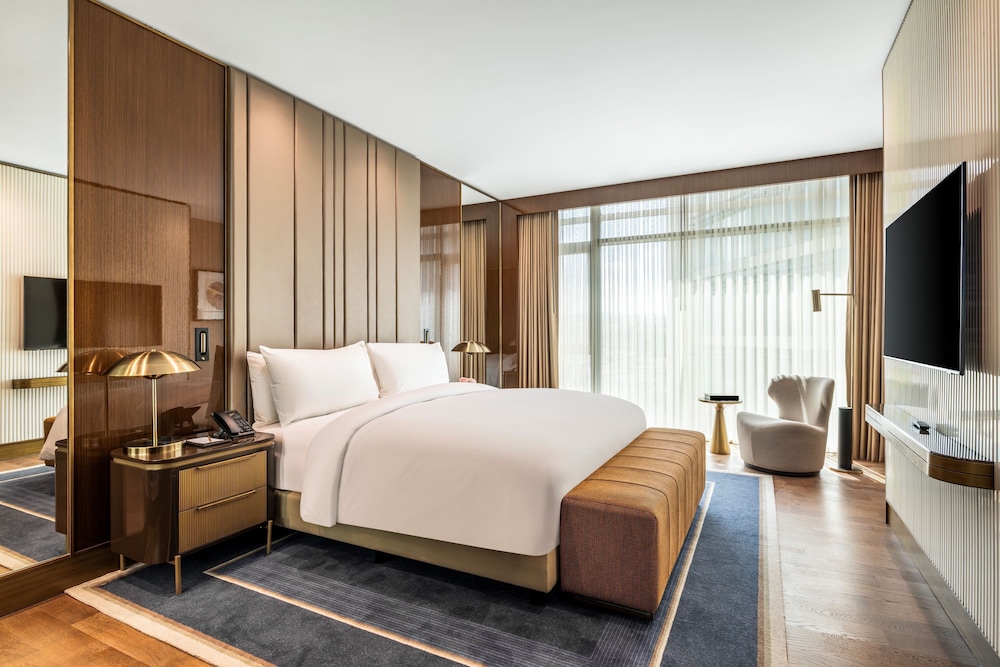 Signature Apartment