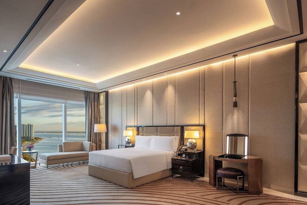 Prestige Suite Sky photo 3