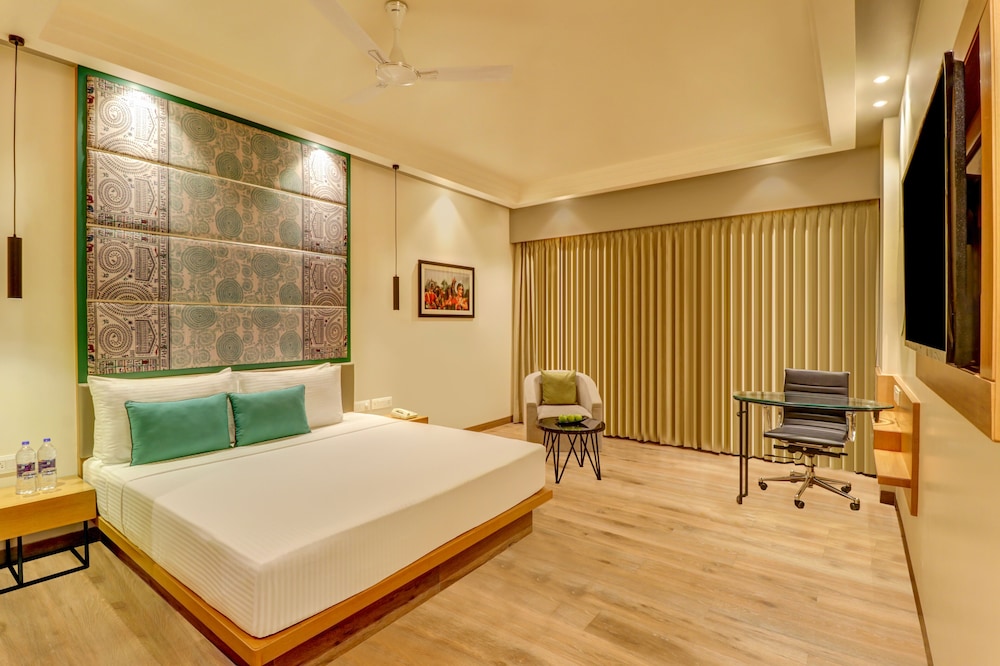 Executive Room - Photo 3