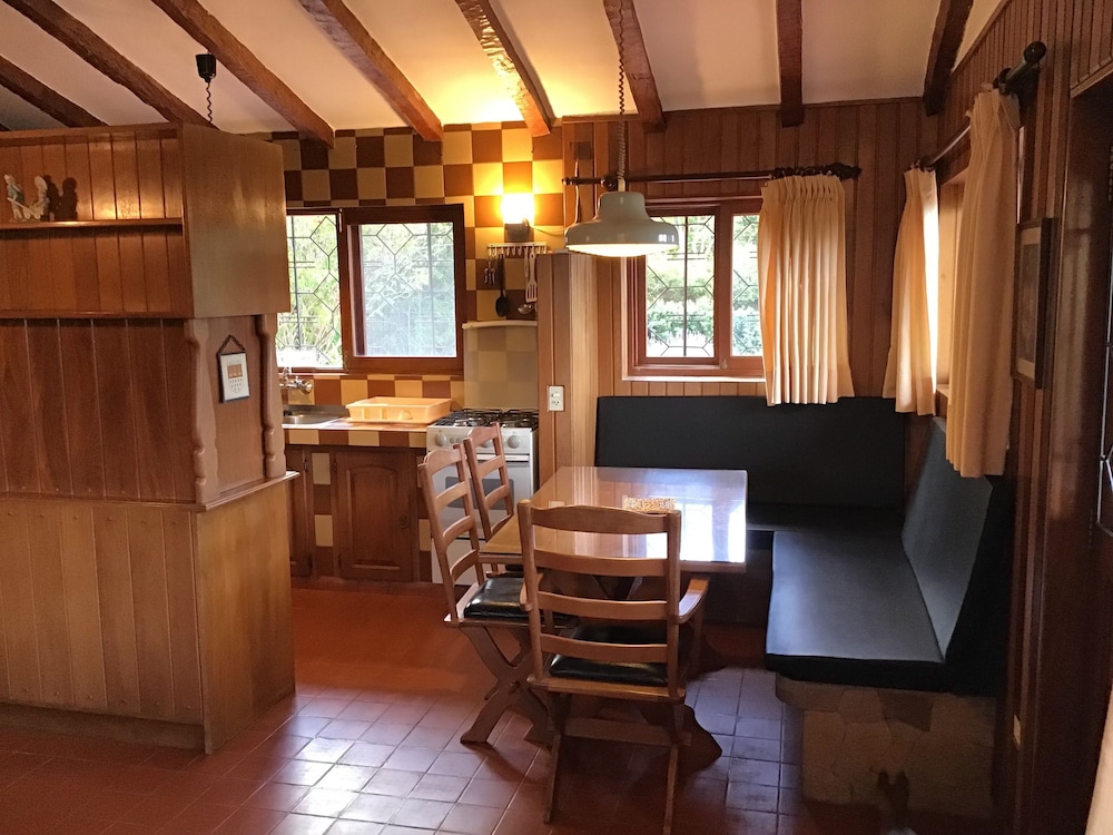 Cabin 1 photo 2