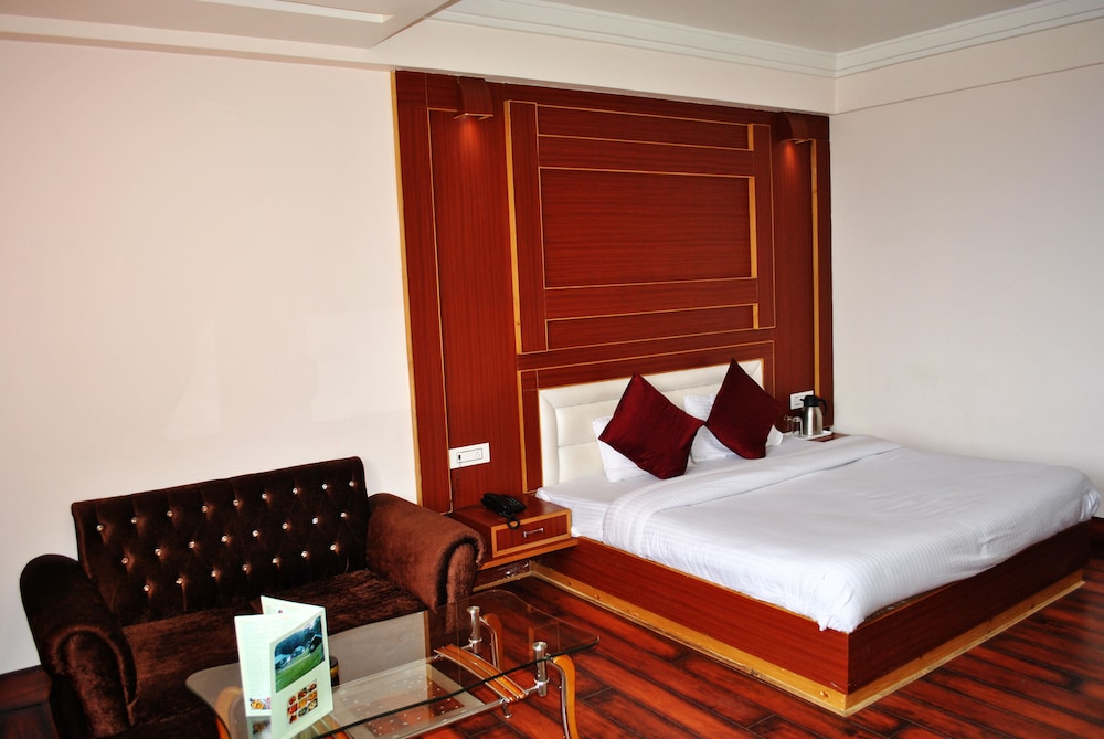Deluxe Double Room, 1 Double Bed, Valley View photo 3