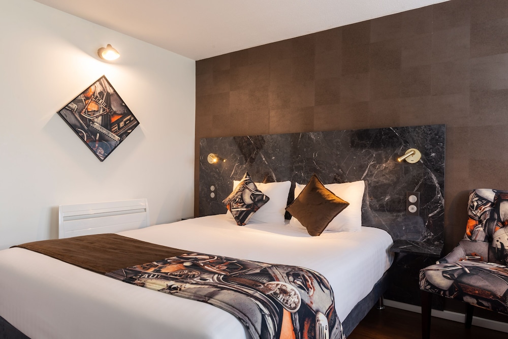 Twin Room (Elegance) photo 3