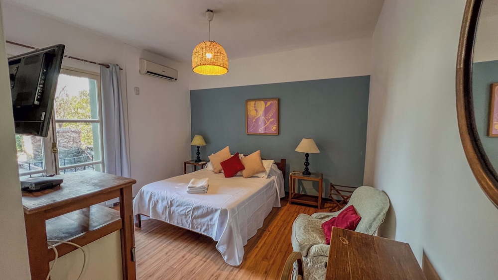 Double or Twin Room, Multiple Beds photo 1