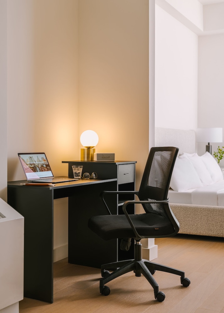 Superior Studio, 1 Queen Bed With Sofa Bed