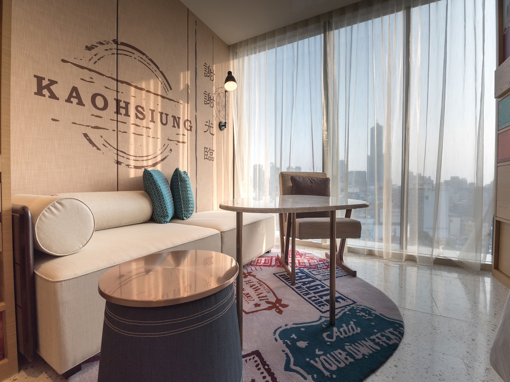 Premium Room, Multiple Beds (Separate Bath)