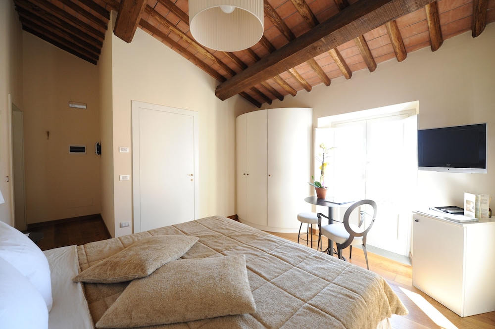 Superior Double Room, Vineyard View