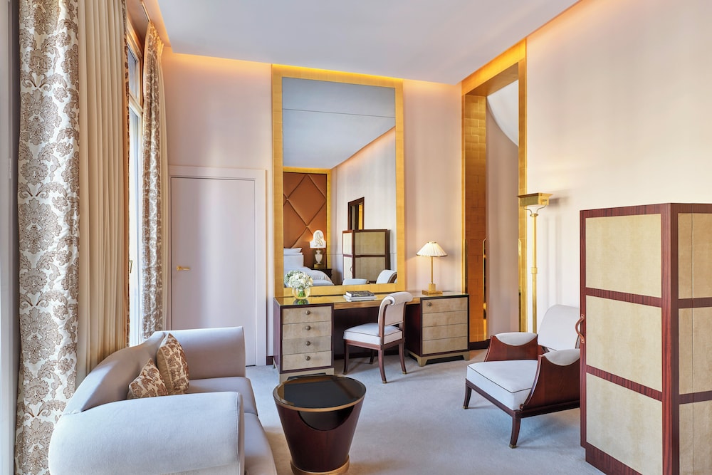 Junior Suite (Prestige Champs-Elysées) photo 1