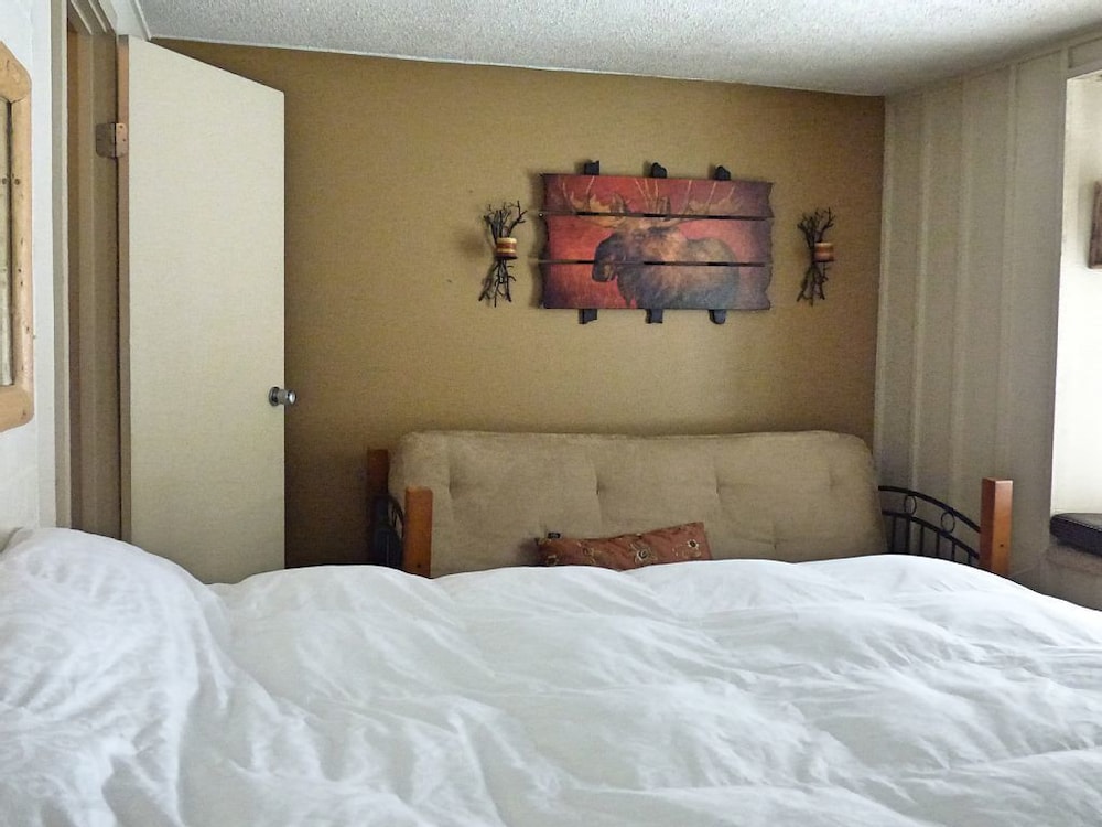 Condo photo 3
