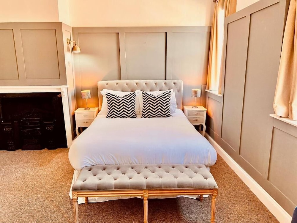 Exclusive Studio Suite photo 1