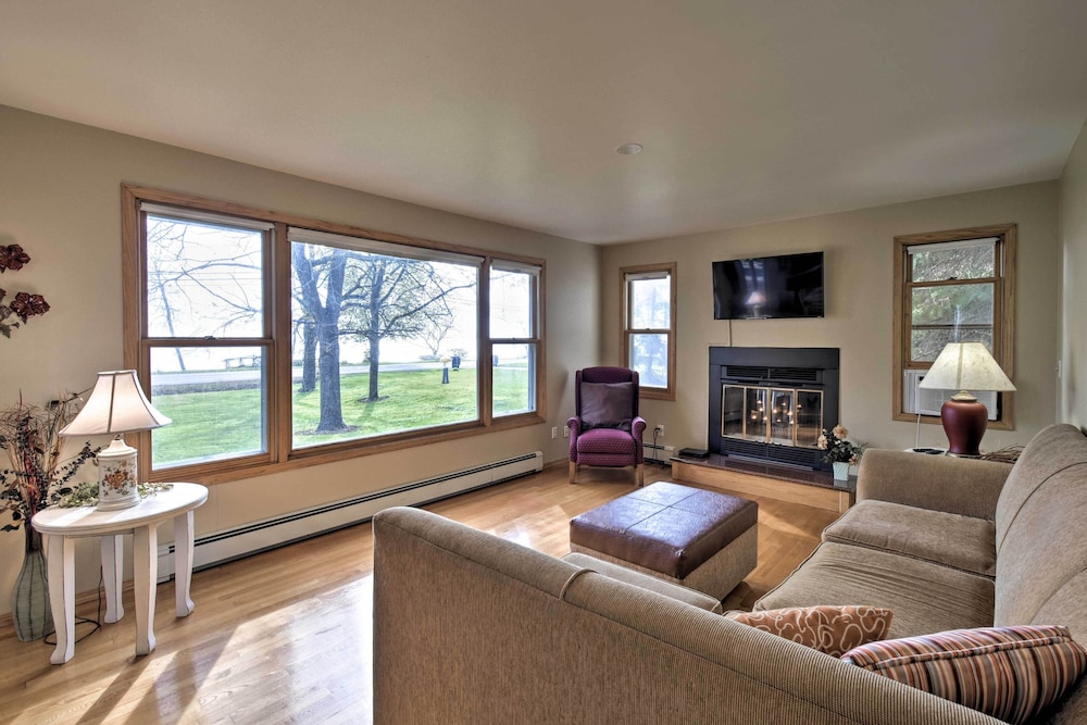 House (2 Bedrooms) photo 1