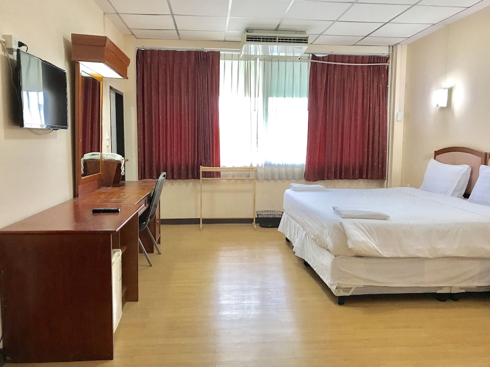 Standard Double Room photo 2