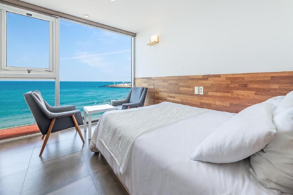 Basic Room, 1 Bedroom (201(oceanview)) - Photo 7
