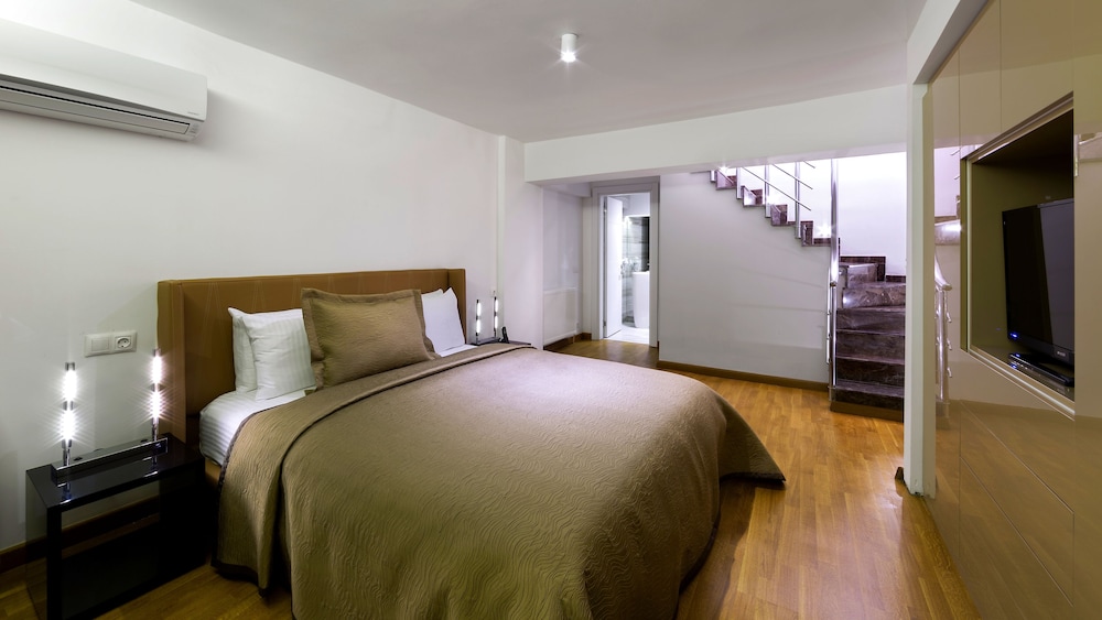 Duplex photo 2