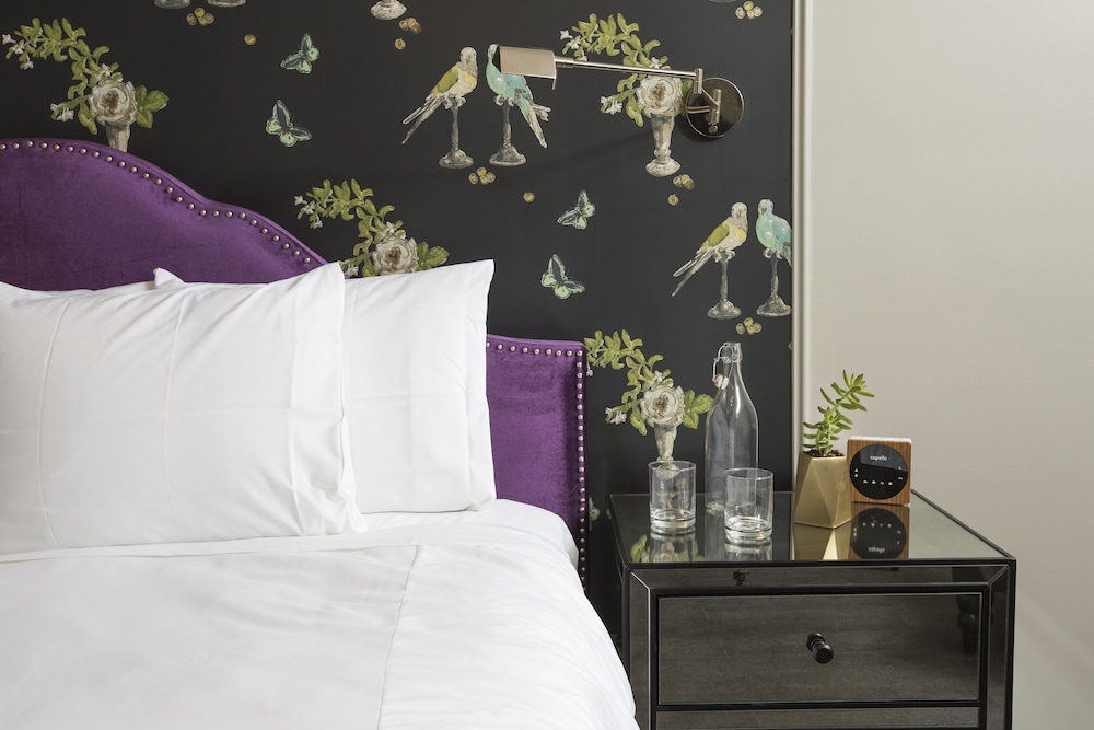 Room, 1 King Bed (Damen)