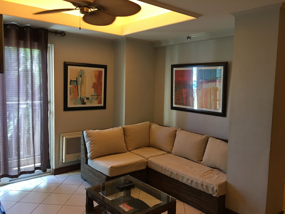 Family Condo, 3 Bedrooms, Accessible, Kitchen photo 1