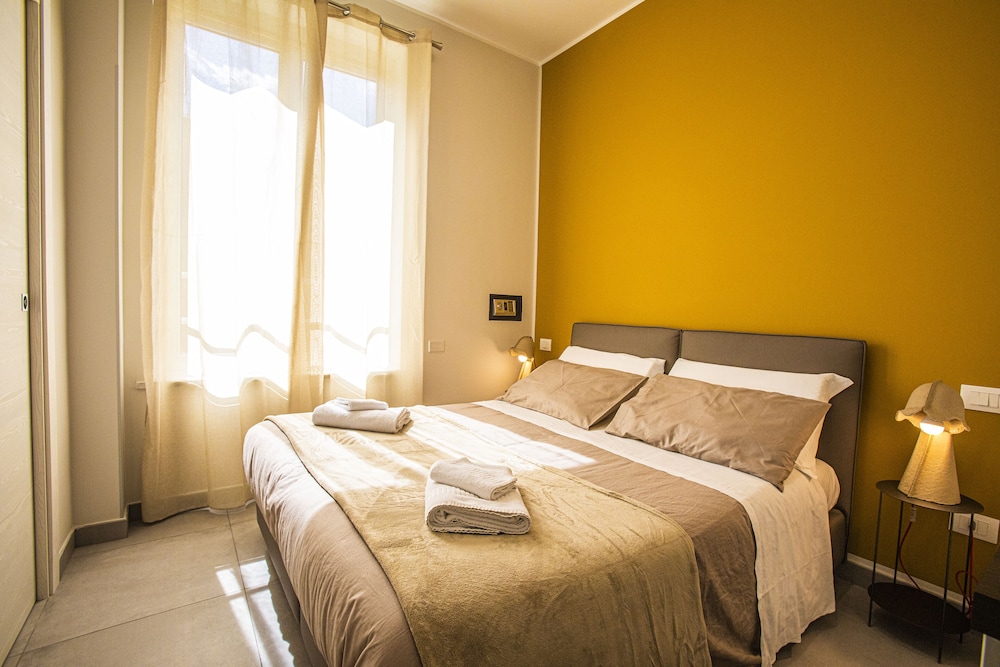 Basic Double or Twin Room