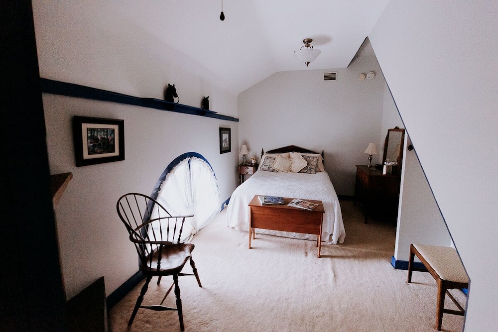 The Constitution Suite