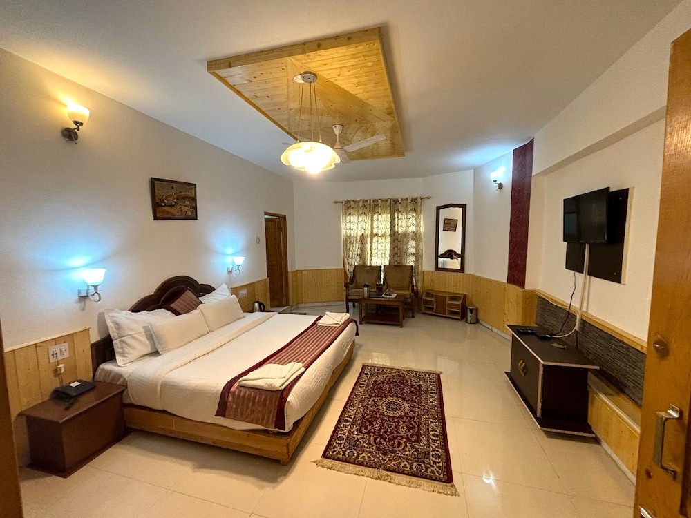 Premium Room, 1 Double Bed, Mountain View, Mountainside photo 3