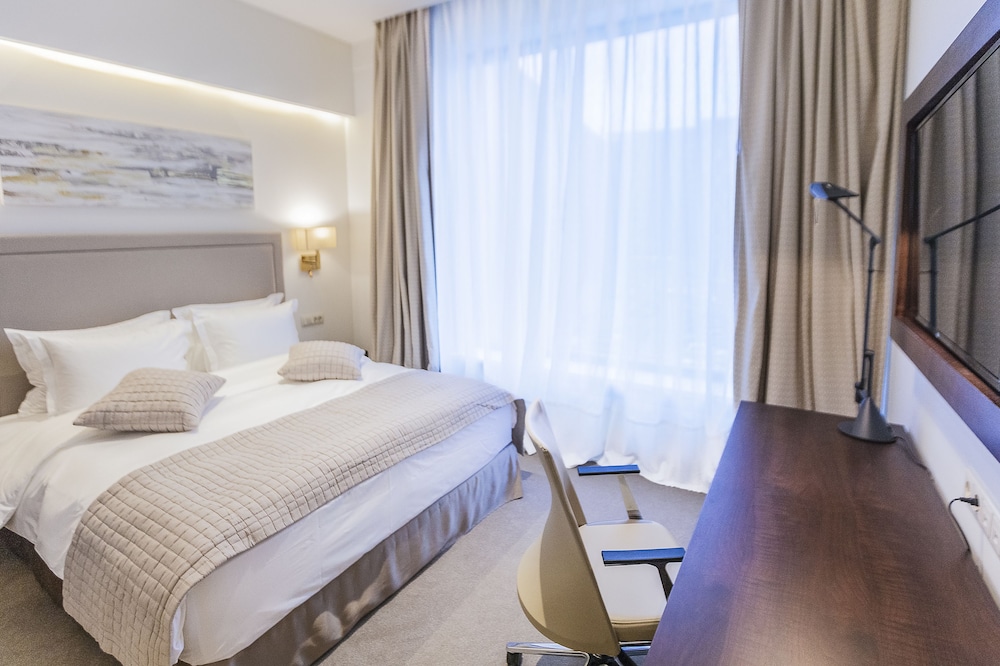 Studio, 1 Queen Bed