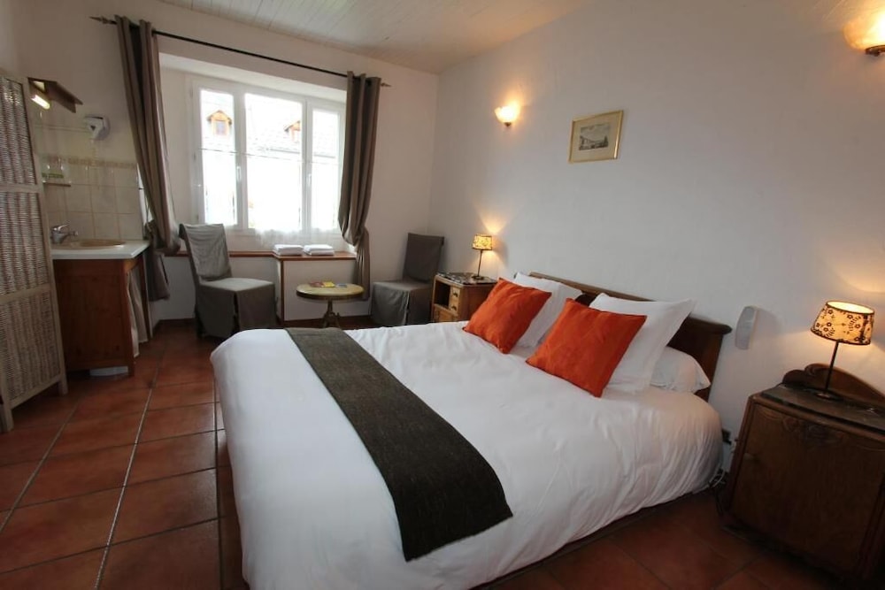 Superior Double Room photo 2