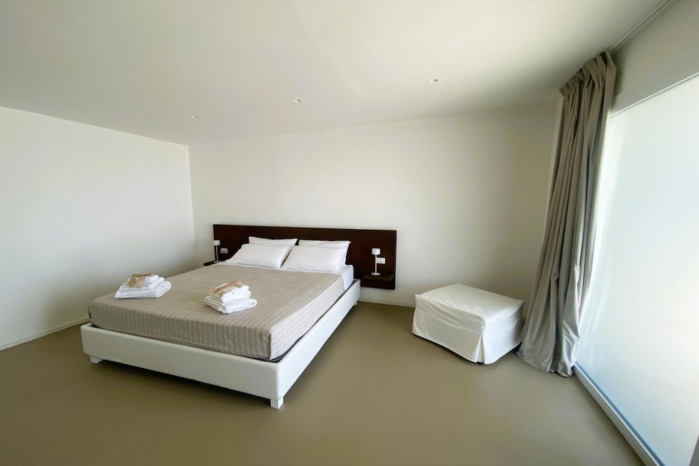 Family Room, Multiple Bedrooms (Agricola Chiani 2 Relax&Pool near the)